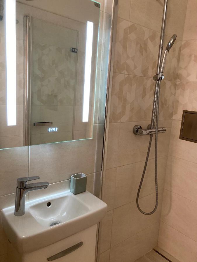 Apartment Jana Masaryka Praha Eksteriør bilde